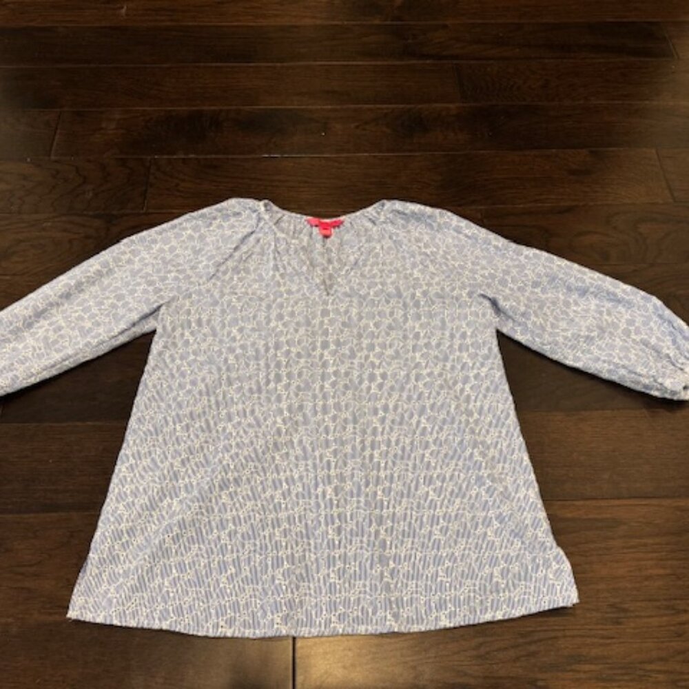 Lilly Pulitzer - Cotton Blue White Eyelet Shirt Willa Top 3/4 Sleeve - Small